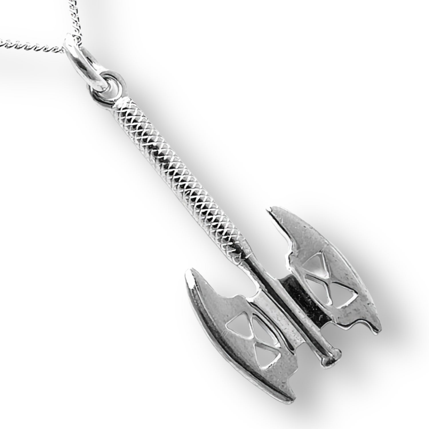 Celebrate the fierce warrior and loyal member of the Fellowship of the Ring with this officially licensed Gimli's Axe silver pendant. 
