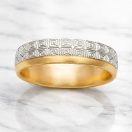 The Labyrinth Wedding Band